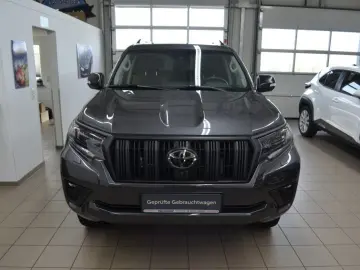 TOYOTA Land Cruiser 2.8 D-4D Automatic