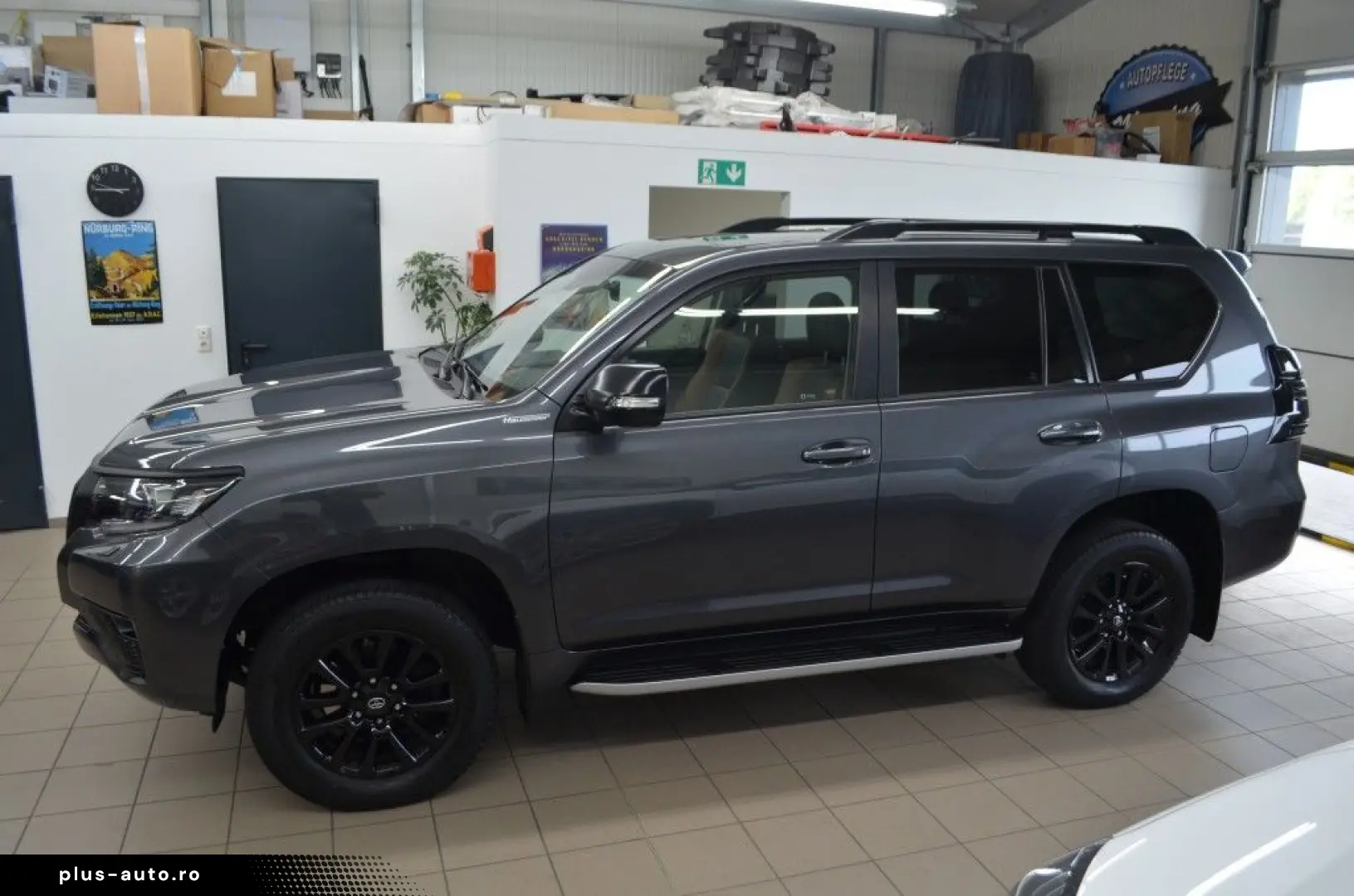 TOYOTA Land Cruiser 2.8 D-4D Automatic
