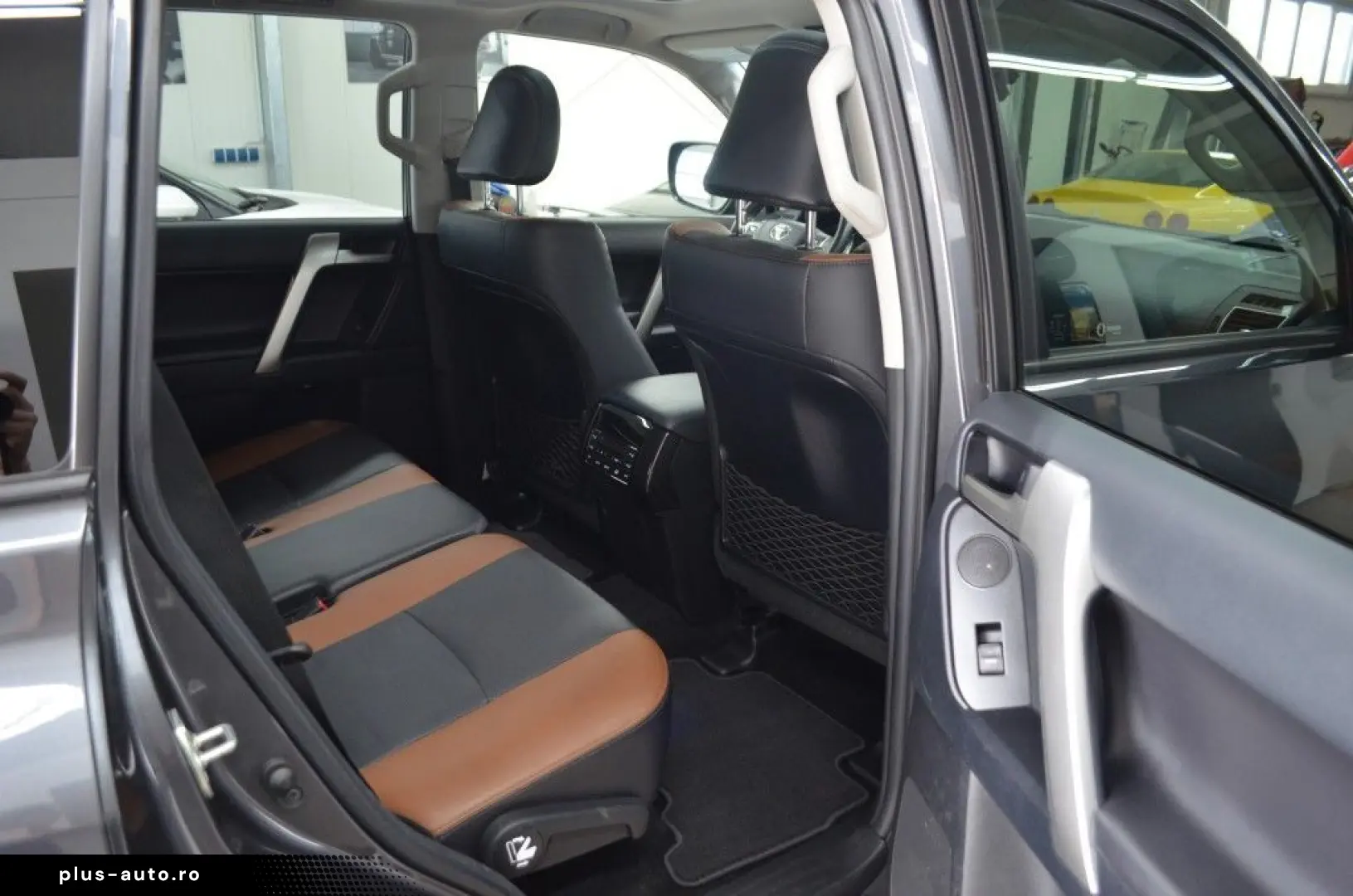 TOYOTA Land Cruiser 2.8 D-4D Automatic
