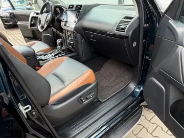 TOYOTA Land Cruiser TEC EDITION