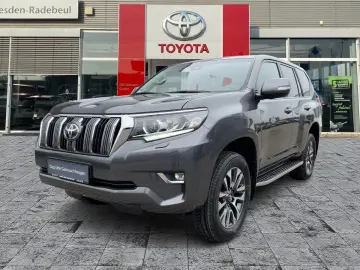 TOYOTA Land Cruiser 2.8D4-D Executive A
