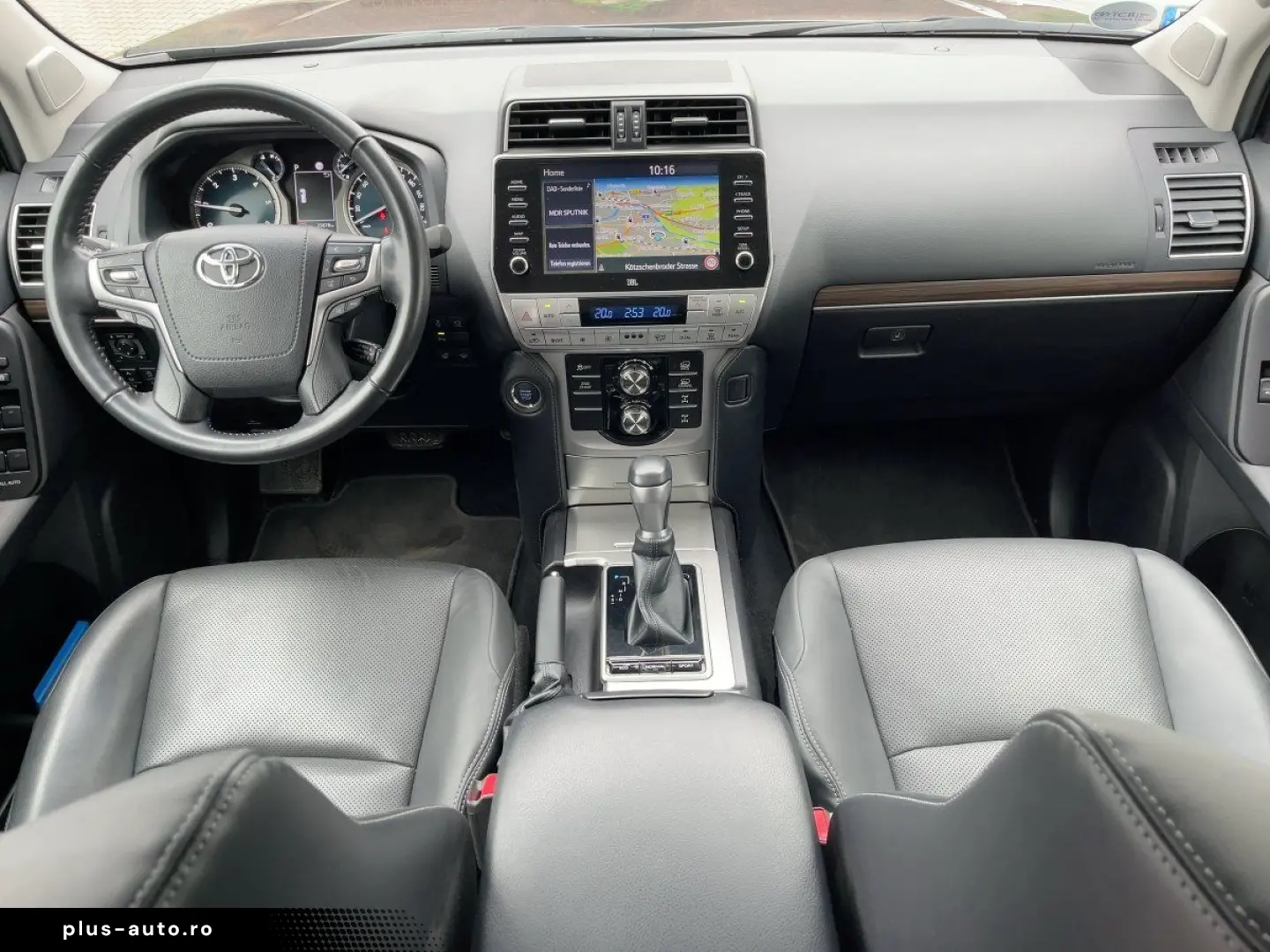 TOYOTA Land Cruiser 2.8D4-D Executive A