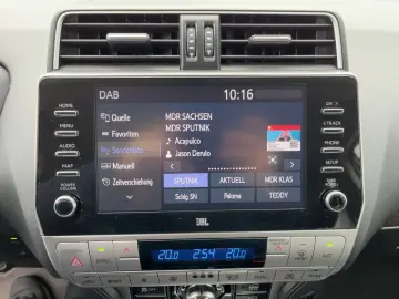 TOYOTA Land Cruiser 2.8D4-D Executive A