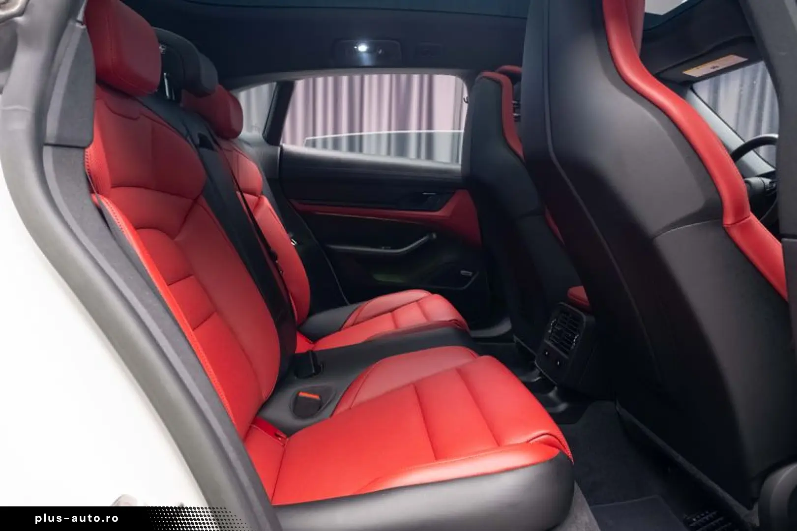 PORSCHE TAYCAN 4 CROSS TURISMO