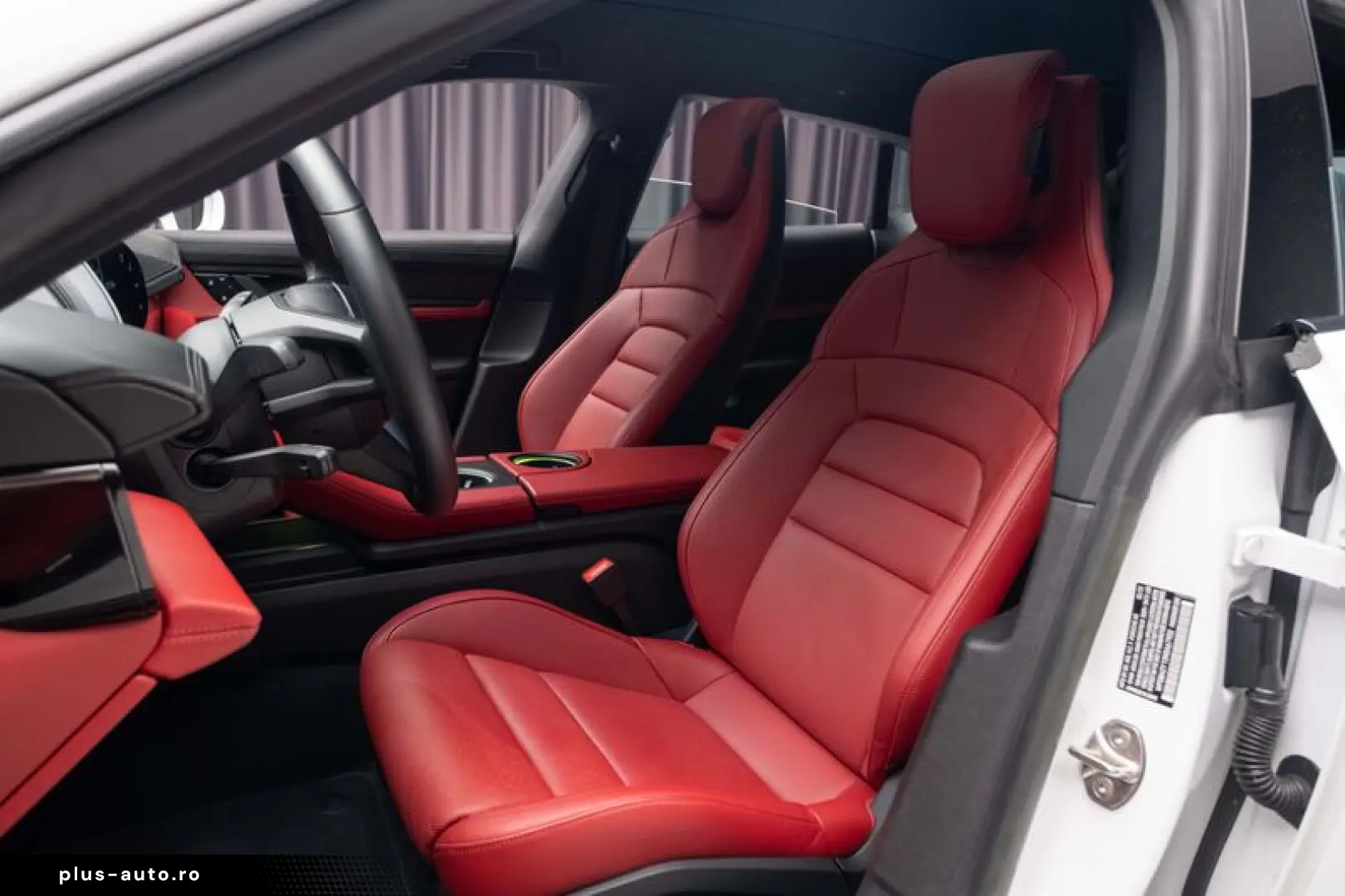 PORSCHE TAYCAN 4 CROSS TURISMO