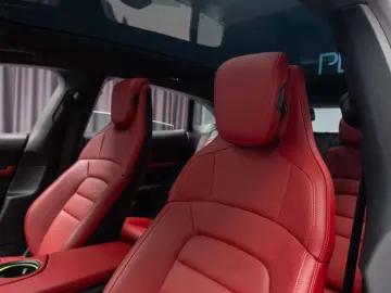 PORSCHE TAYCAN 4 CROSS TURISMO