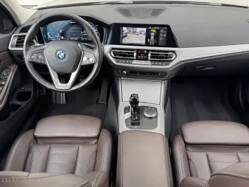 Bmw 320e   Hibryd  High Executive   Piele Maro  Roti M !