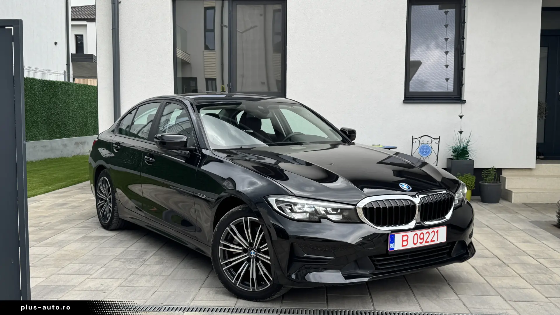 Bmw 320e   Hibryd  High Executive   Piele Maro  Roti M !