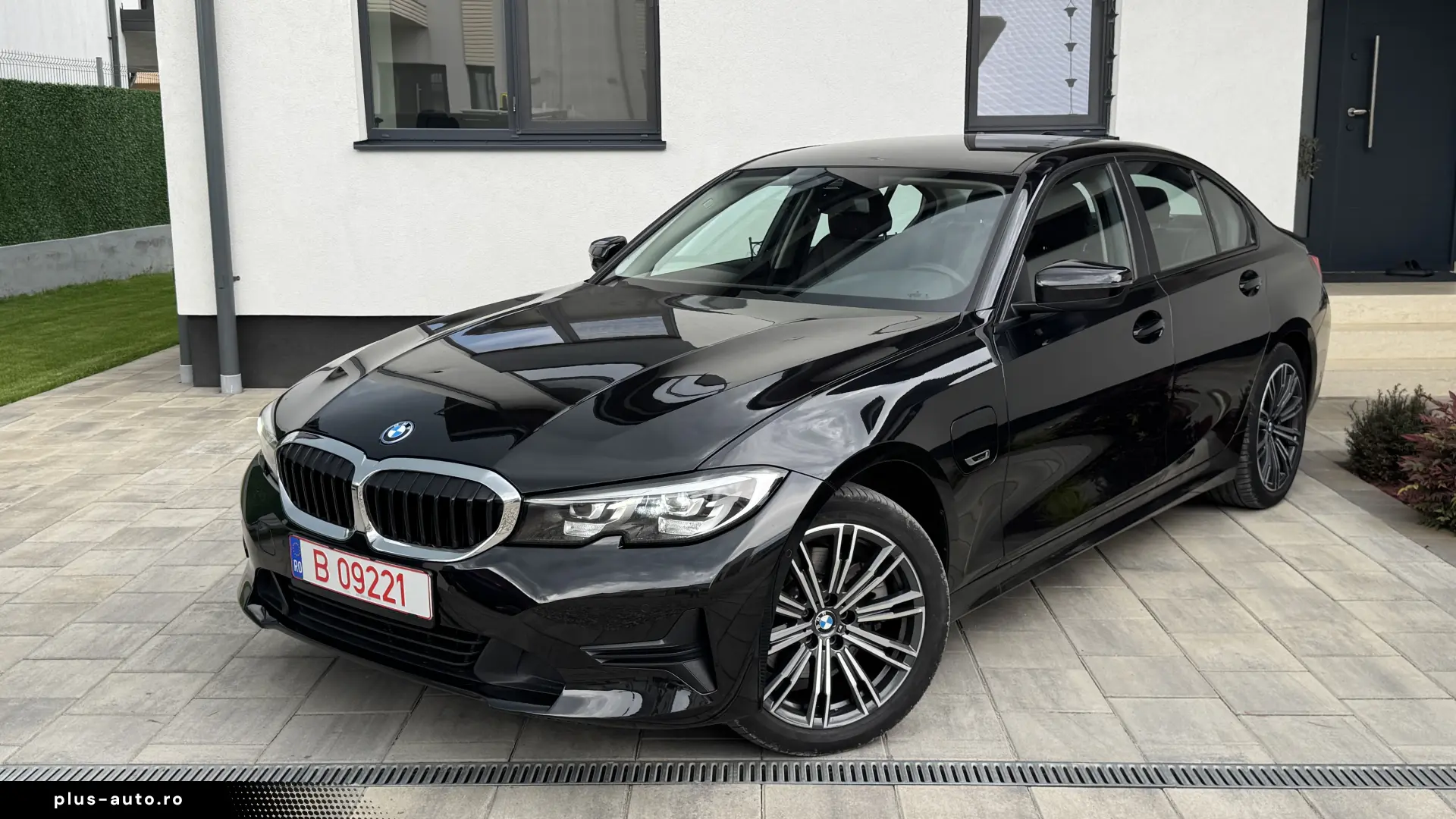 Bmw 320e   Hibryd  High Executive   Piele Maro  Roti M !