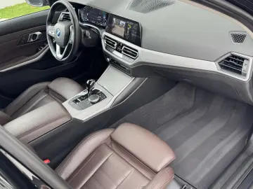 Bmw 320e   Hibryd  High Executive   Piele Maro  Roti M !
