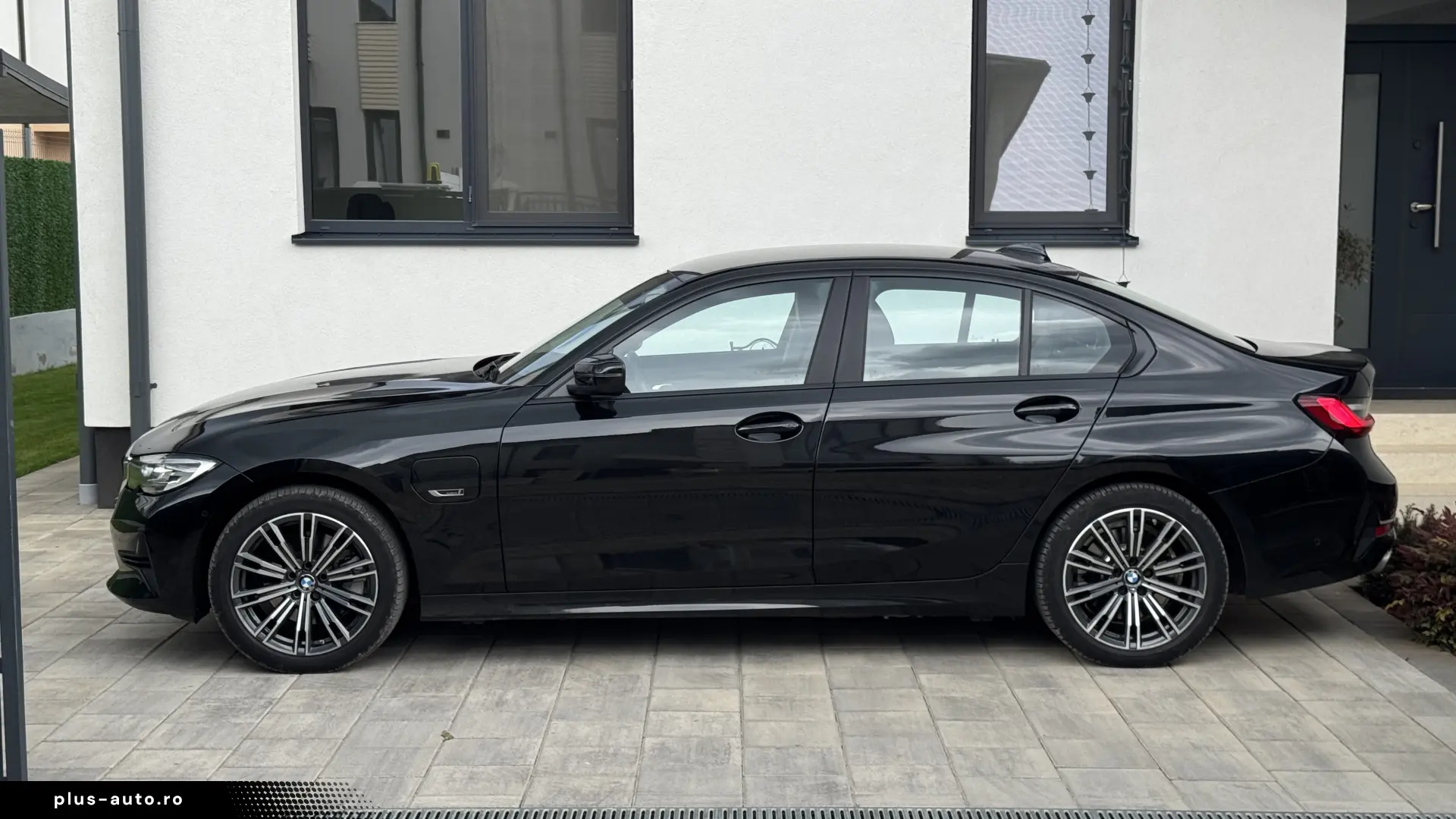 Bmw 320e   Hibryd  High Executive   Piele Maro  Roti M !