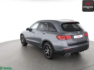 MERCEDES-BENZ GLC 300 de 4M AMG AIRMATIC BURMESTER HUD