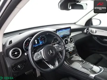 MERCEDES-BENZ GLC 300 de 4M AMG AIRMATIC BURMESTER HUD