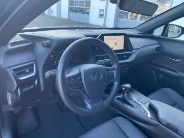 LEXUS UX 250h F SPORT Design  Bi-LED ACC RCam SHZ PDC