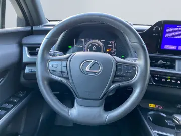 LEXUS UX 250h F SPORT Design  Bi-LED ACC RCam SHZ PDC