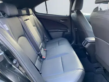 LEXUS UX 250h F SPORT Design  Bi-LED ACC RCam SHZ PDC