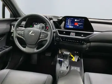 LEXUS UX 250h F SPORT Design  Bi-LED ACC RCam SHZ PDC