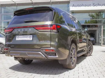 LEXUS LX 600 F SPORT