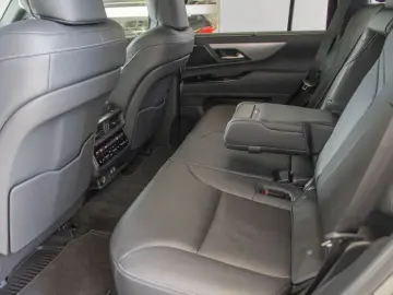 LEXUS LX 600 F SPORT