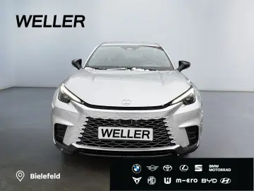LEXUS LBX FWD  LED ACC Kamera SHZ CarPlay SmartKey PDC