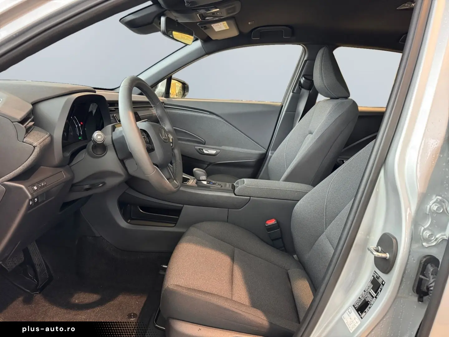 LEXUS LBX FWD  LED ACC Kamera SHZ CarPlay SmartKey PDC