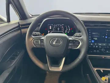 LEXUS LBX FWD  LED ACC Kamera SHZ CarPlay SmartKey PDC