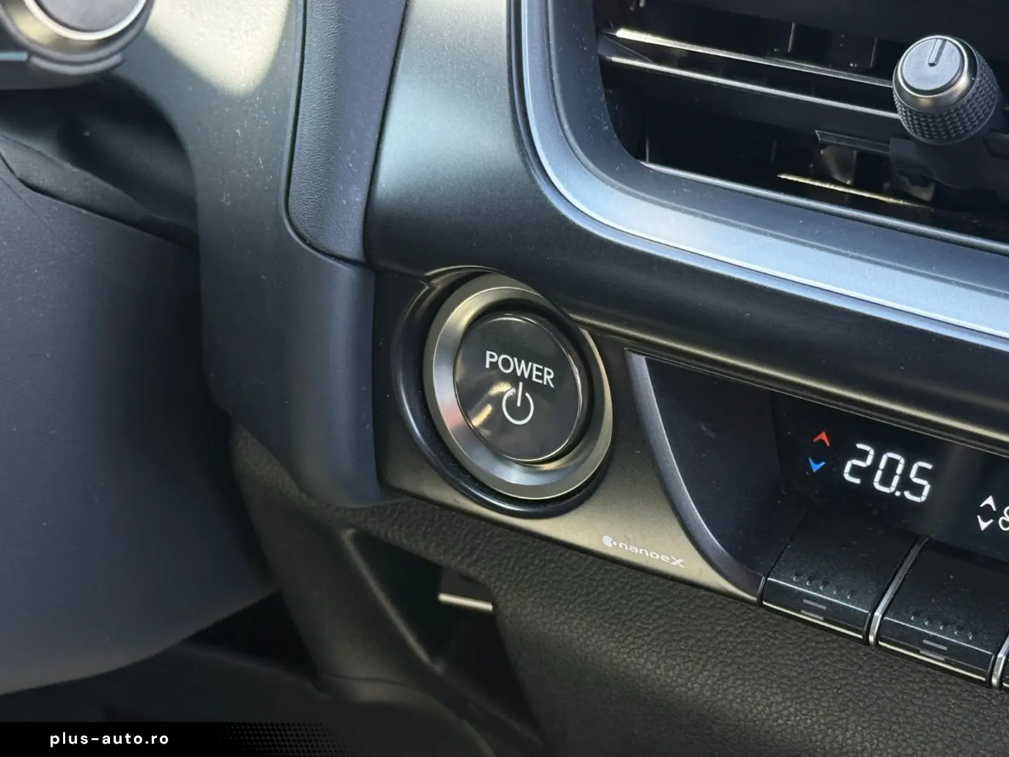 LEXUS UX 250h F-SPORT ACC RFK Car-Play LED 1-HAND
