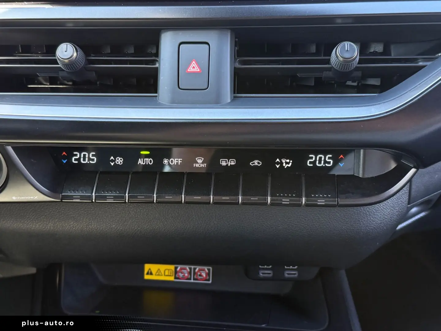 LEXUS UX 250h F-SPORT ACC RFK Car-Play LED 1-HAND