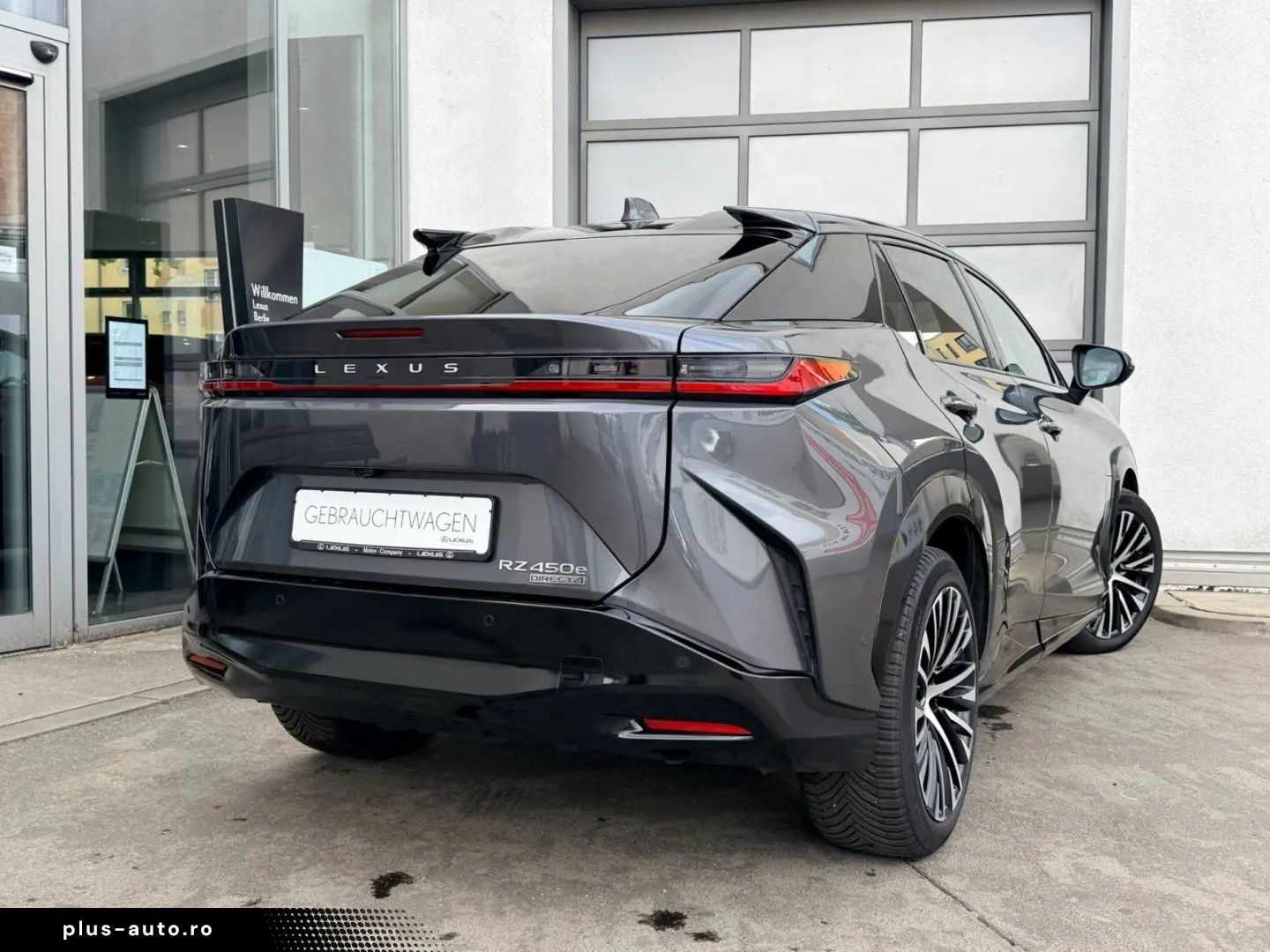 LEXUS RZ450e  DIRECT4 Luxury   All-Wetter-Reifen