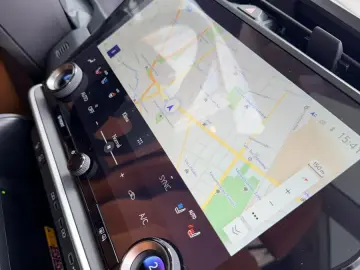 LEXUS RZ450e  DIRECT4 Luxury   All-Wetter-Reifen