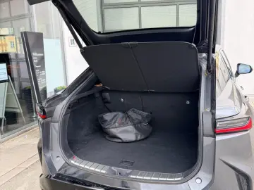 LEXUS RZ450e  DIRECT4 Luxury   All-Wetter-Reifen