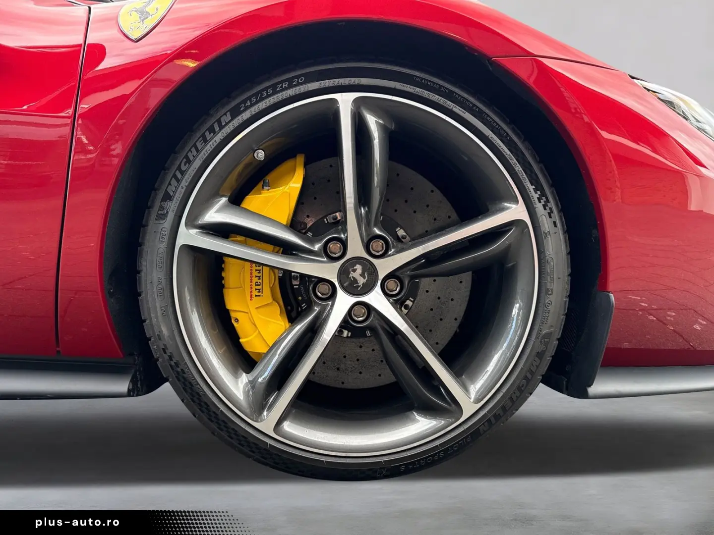 FERRARI 296 GTS  20'' Schmiedefelge Premium HiFi