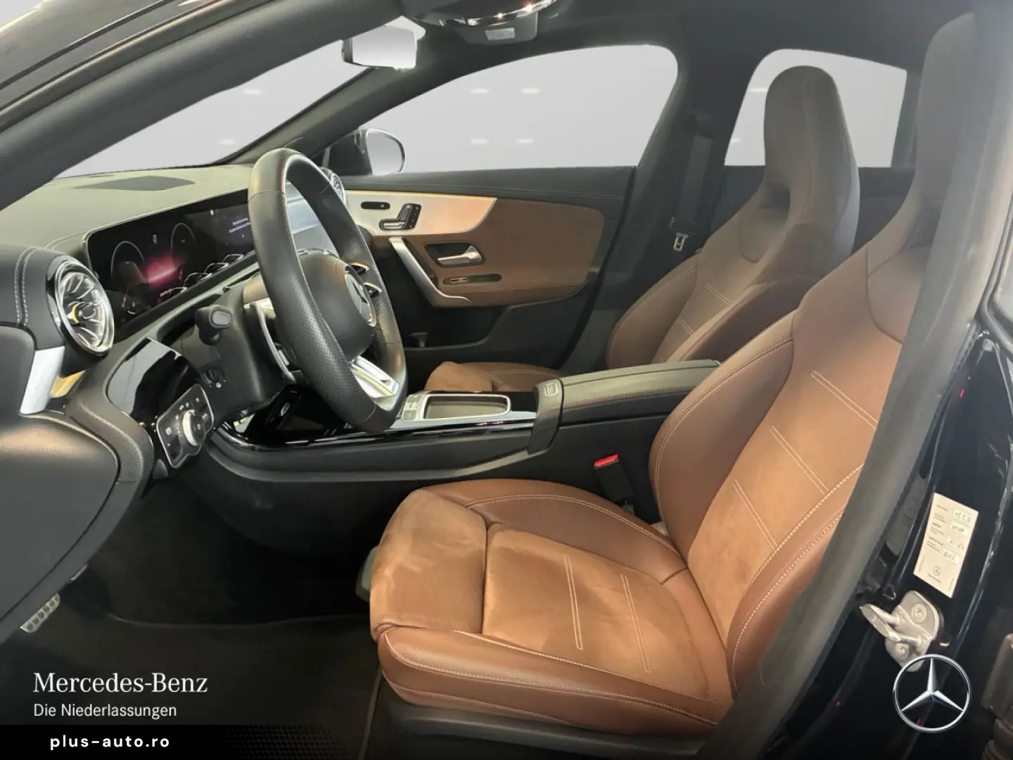 MERCEDES-BENZ CLA 35 4M Cp AMG Prem  AERO Pano Distro 360