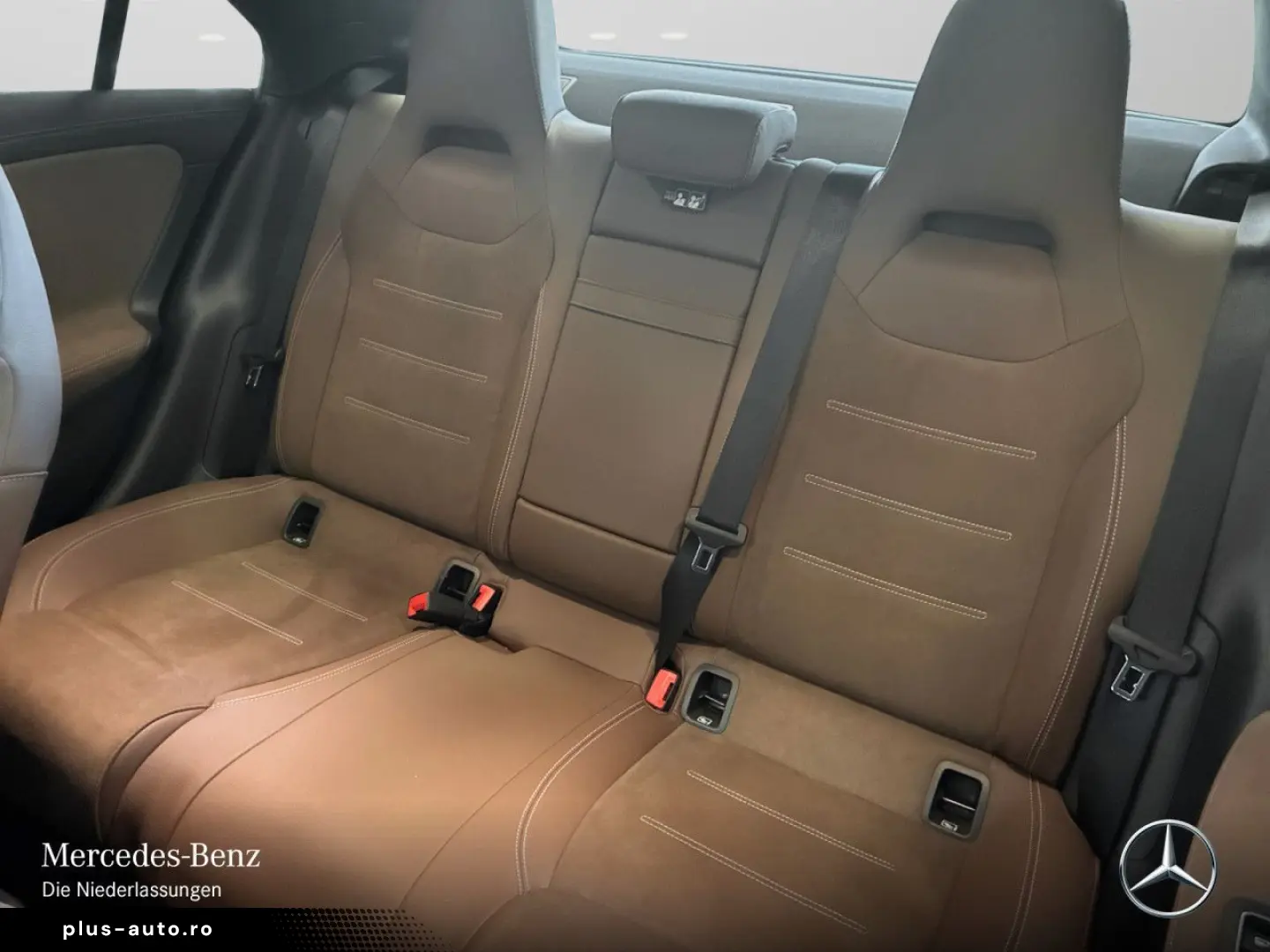 MERCEDES-BENZ CLA 35 4M Cp AMG Prem  AERO Pano Distro 360