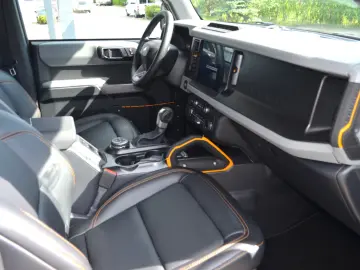 Ford Bronco 5 usi (CA#WL) Badlands 2 7L