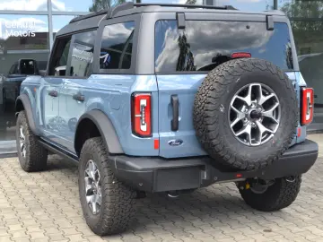 Ford Bronco 5 usi (CA#WL) Badlands 2 7L