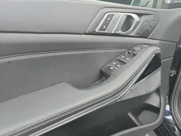 BMW X5 xDr40d MSp Bowers&Wi SoftClose AirSusp Massage Ventil