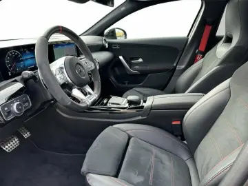 MERCEDES-BENZ A 45 AMG 4MATIC   Pano Ahk 360  Multib. night
