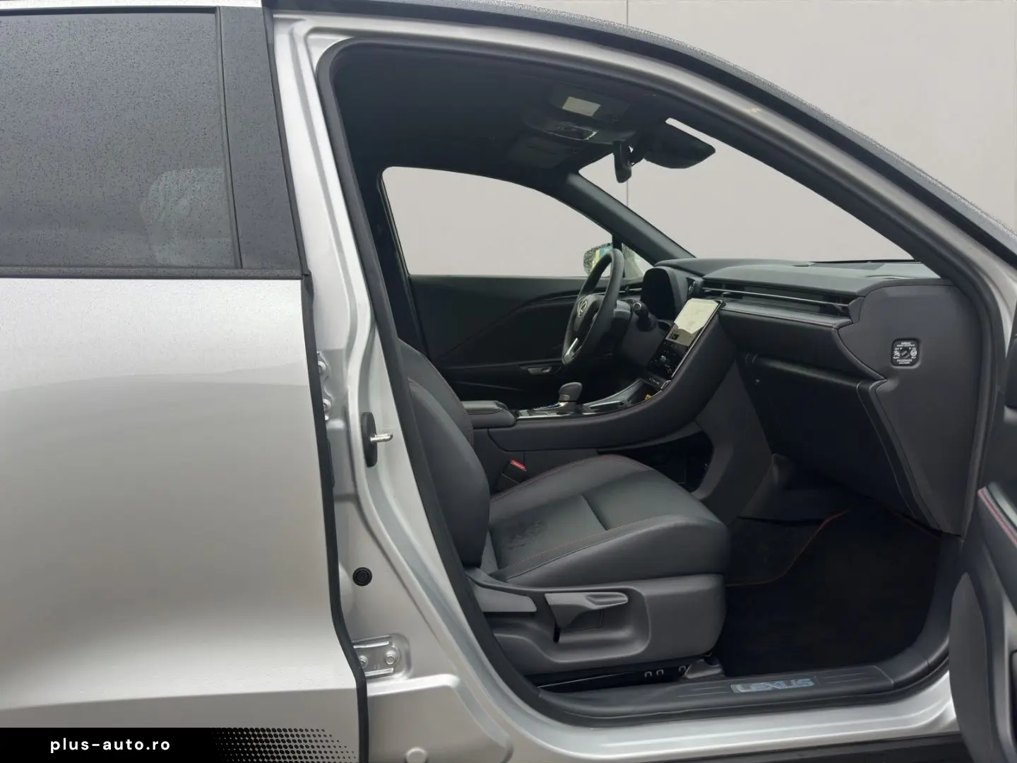 LEXUS LBX FWD Emotion NAVI CARPLAY LED RFK