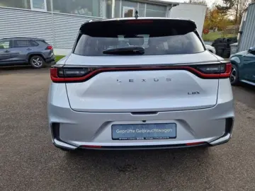 LEXUS LBX FWD Emotion Technologie Paket Navi Digitales