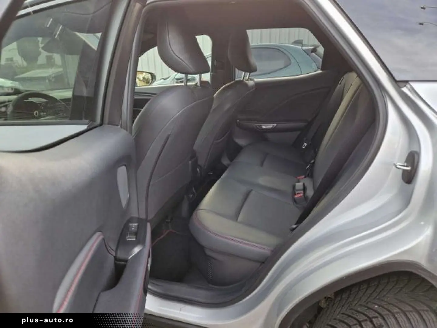 LEXUS LBX FWD Emotion Technologie Paket Navi Digitales