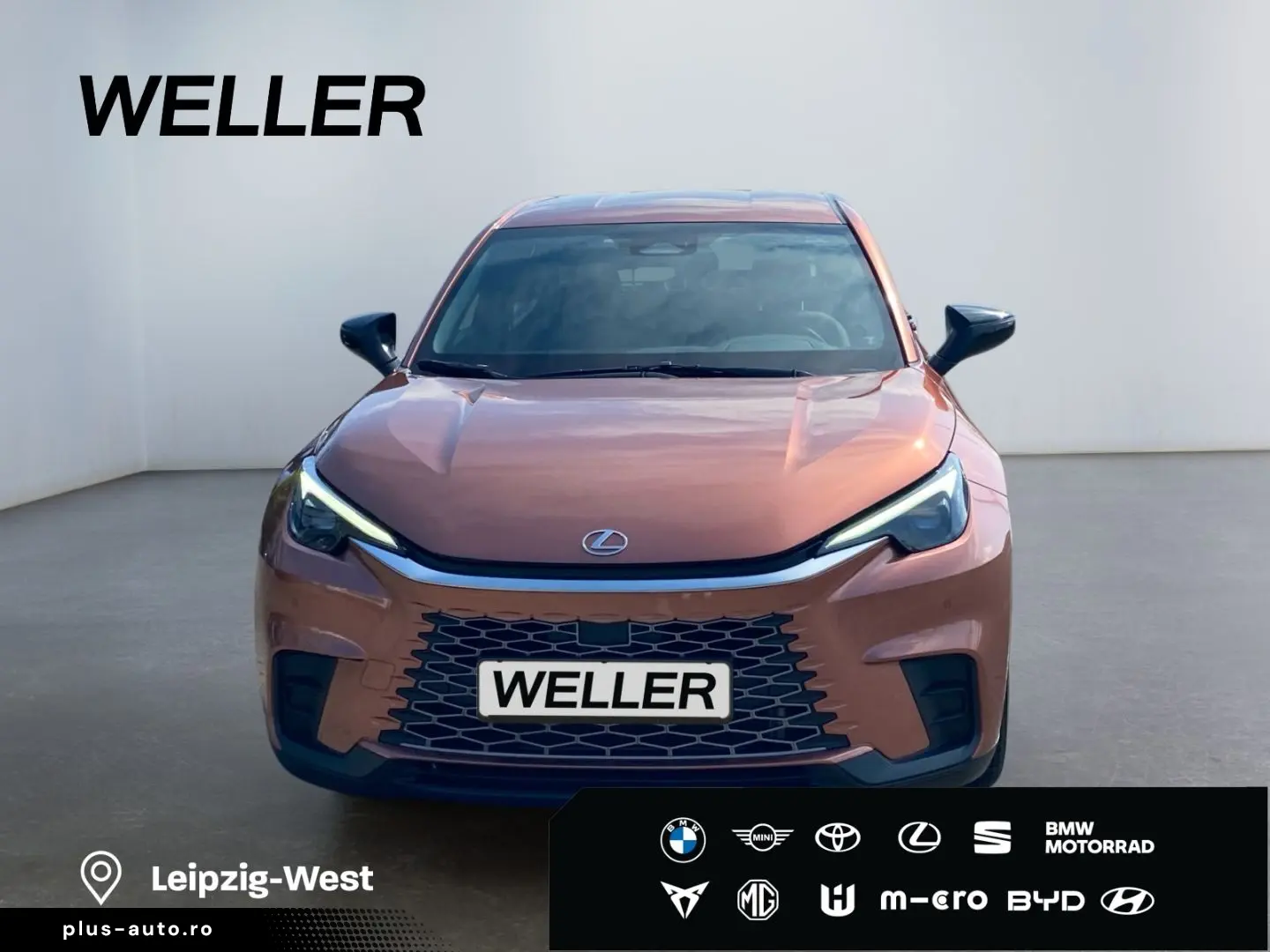 LEXUS LBX FWD  LED ACC RCam SHZ CarPlay SmartKey PDC
