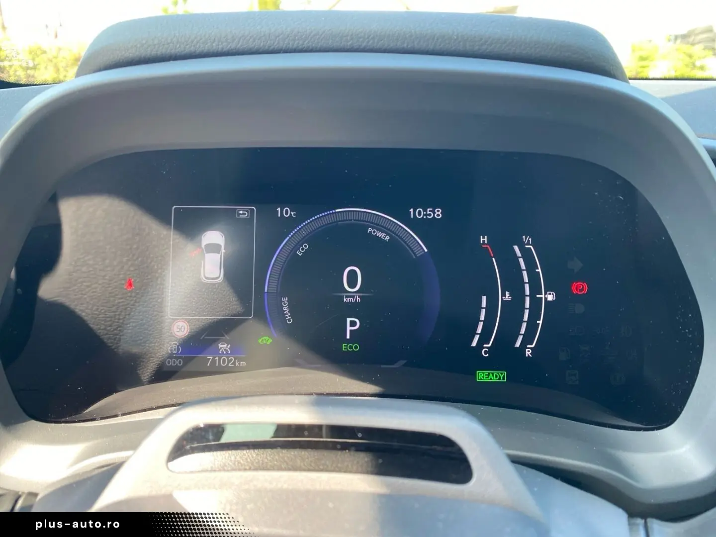LEXUS LBX FWD  LED ACC RCam SHZ CarPlay SmartKey PDC