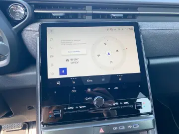 LEXUS LBX FWD  LED ACC RCam SHZ CarPlay SmartKey PDC