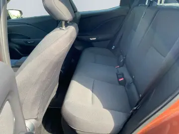 LEXUS LBX FWD  LED ACC RCam SHZ CarPlay SmartKey PDC
