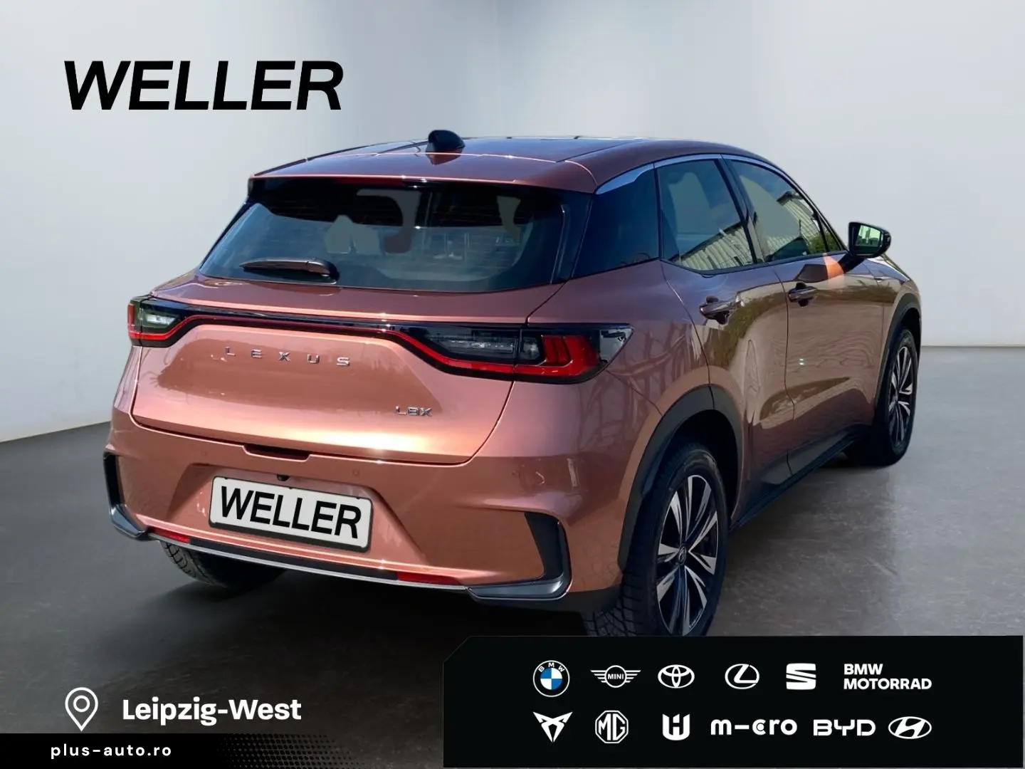 LEXUS LBX FWD  LED ACC RCam SHZ CarPlay SmartKey PDC