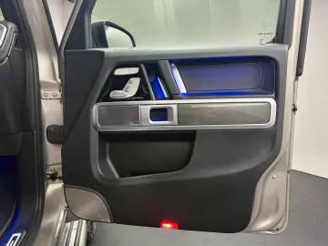 MERCEDES-BENZ G 350d AMG Line Burmester Ventil 360 Sunroof