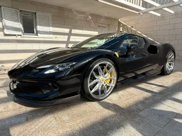 FERRARI 296 GTB by NOVITEC!! Lifting Camera Racing Seat