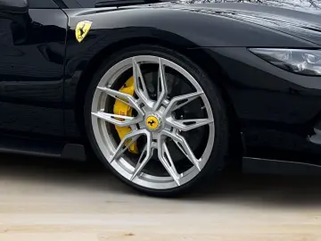 FERRARI 296 GTB by NOVITEC!! Lifting Camera Racing Seat