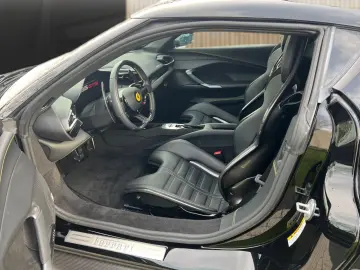 FERRARI 296 GTB by NOVITEC!! Lifting Camera Racing Seat